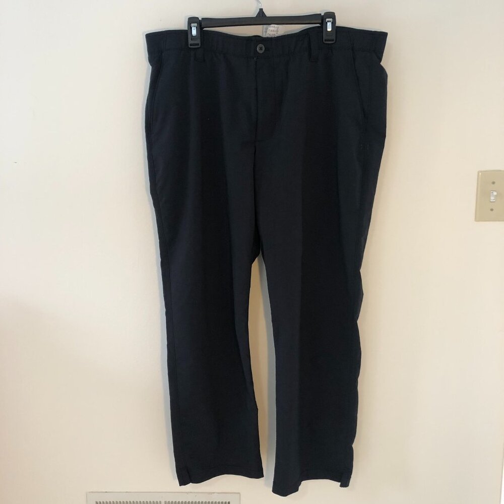 Under Armour Golf Pants Mens Black 42X30 4XL RN 96570 Stretch Waist Activewear